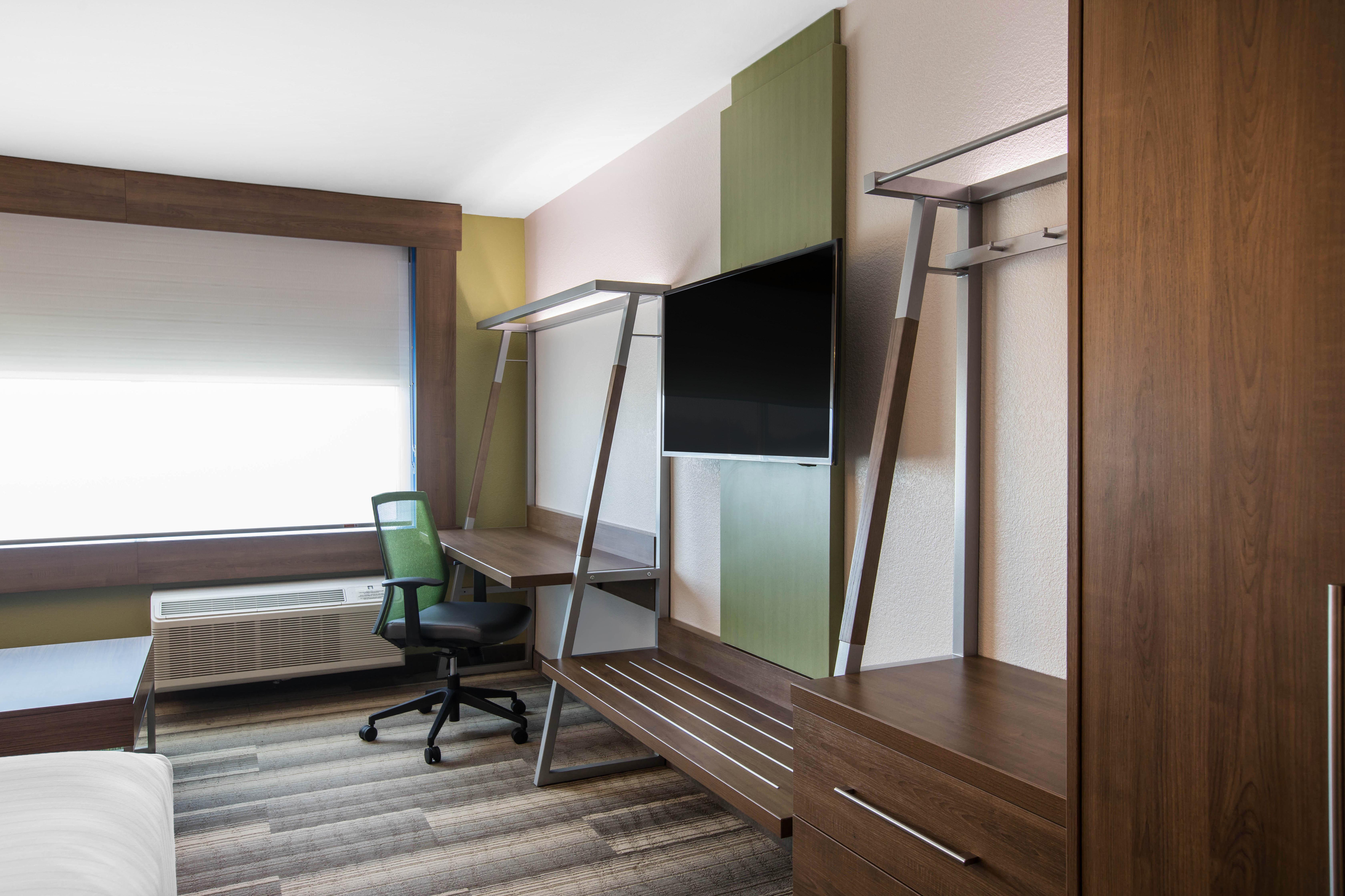 Holiday Inn Express & Suites Ludington By Ihg Bagian luar foto